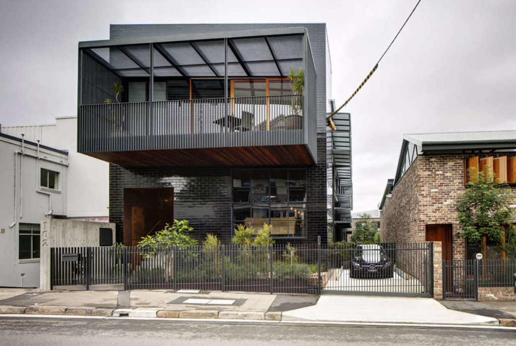 001 industrial house carter williamson architects 1050x704