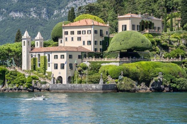 la villa del balbaniello vista dal lago