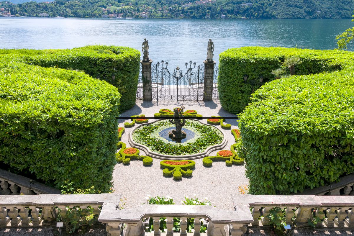 panoramiche di una della ville sul lago di como